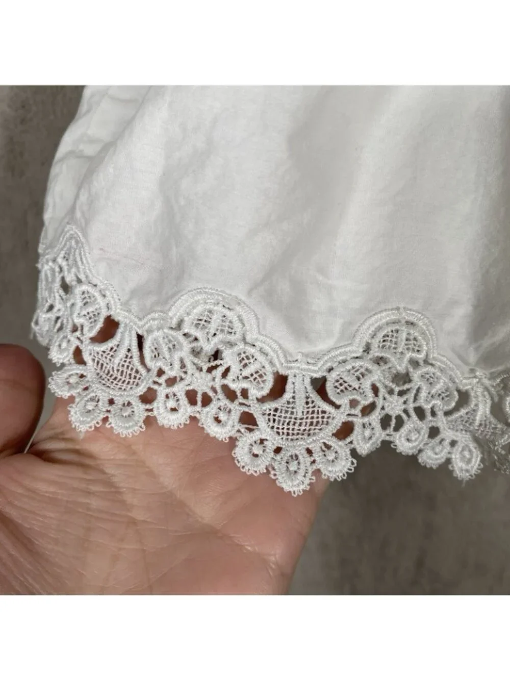 Maeve Peplum Eyelet Blouse M White Puff Sleeve Romantic Boho Peasant Milkmaid